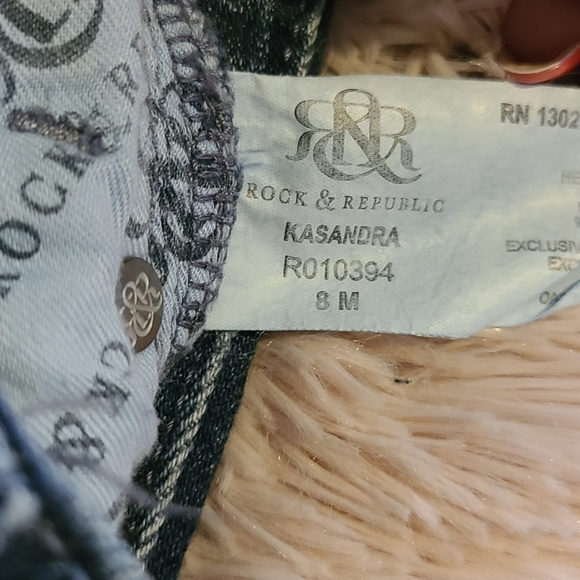 Jeans - Picture 4 of 5